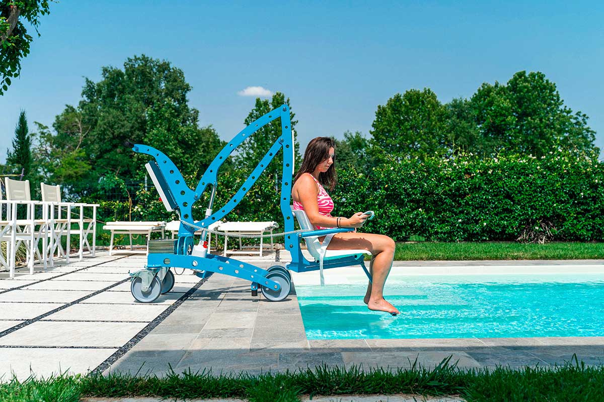 Sollevatore da piscina per disabili economico